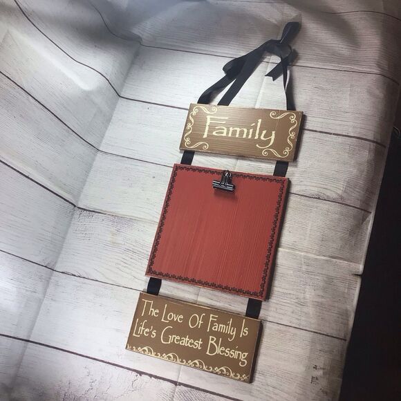 Vintage Love Of Family Greatesy Blessing Hanging Home Decor - Picture 1 of 13
